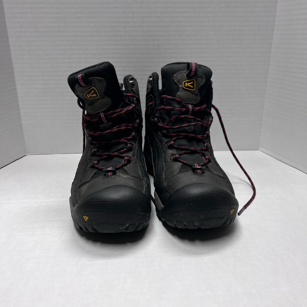 Keen insulated waterproof boots